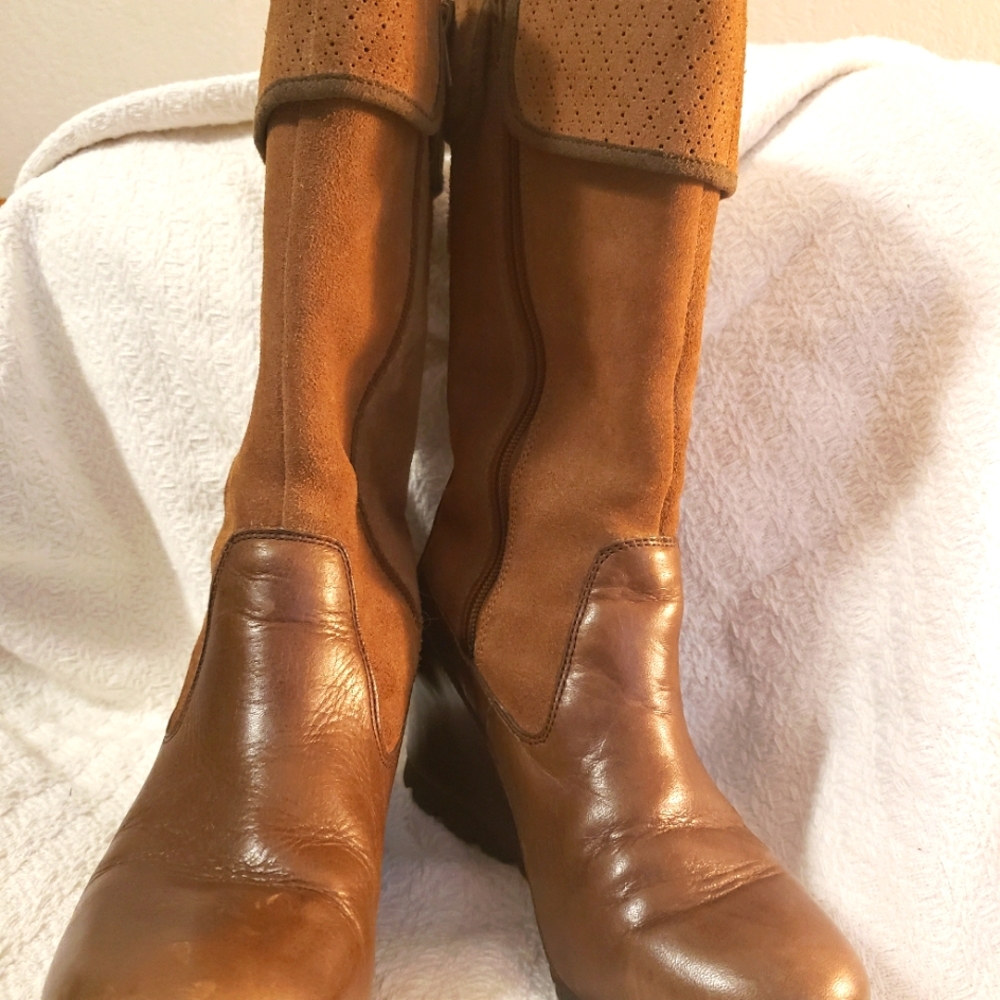 Merrell suede and leather boots 7.5